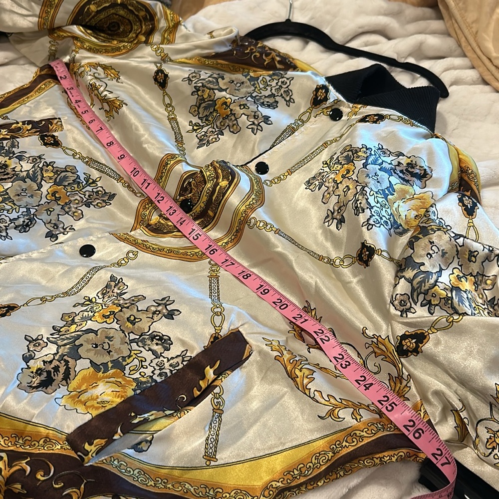 Reversible Bomber Jacket - Picture 9 of 11
